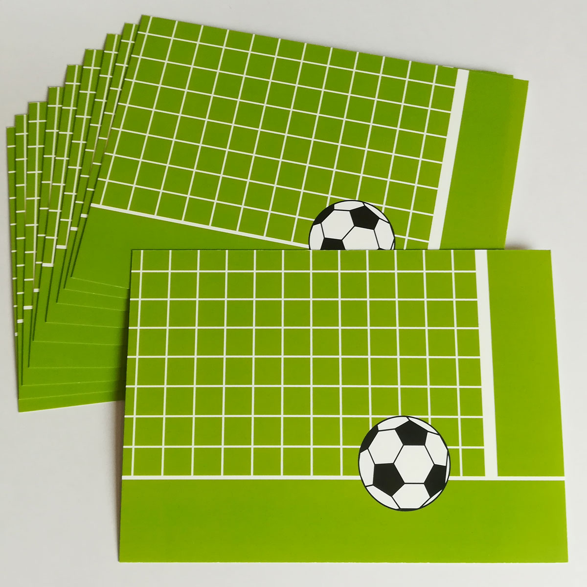 grüne Fußball-Postkarten, Tor?