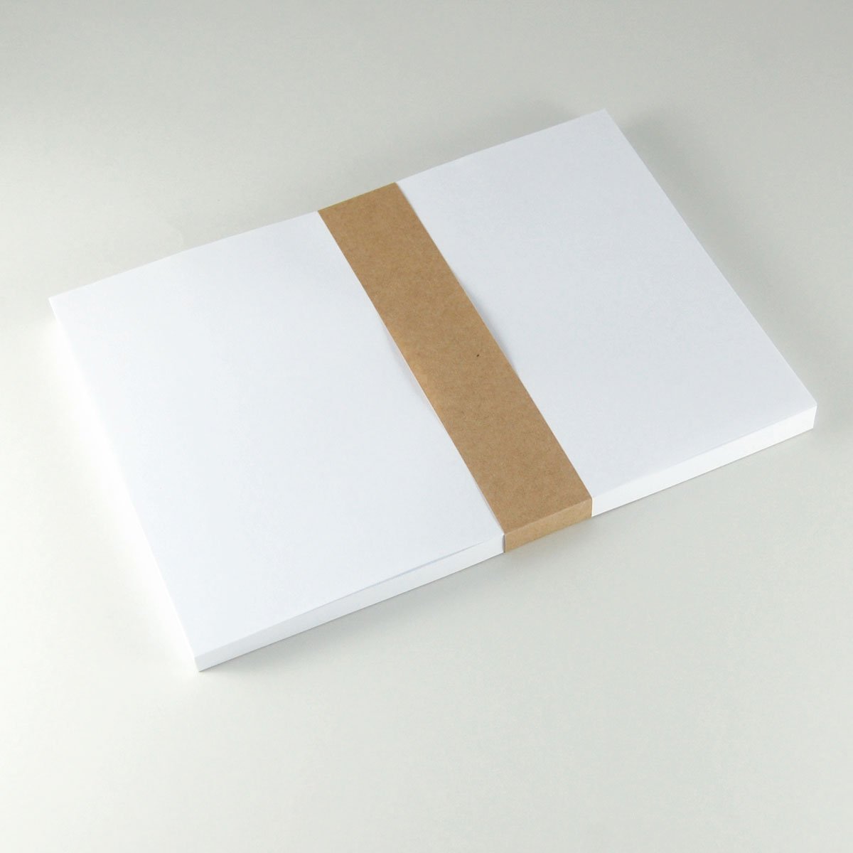 weißes, trockengummiertes Etikettenpapier DIN A5, nass ablösbar