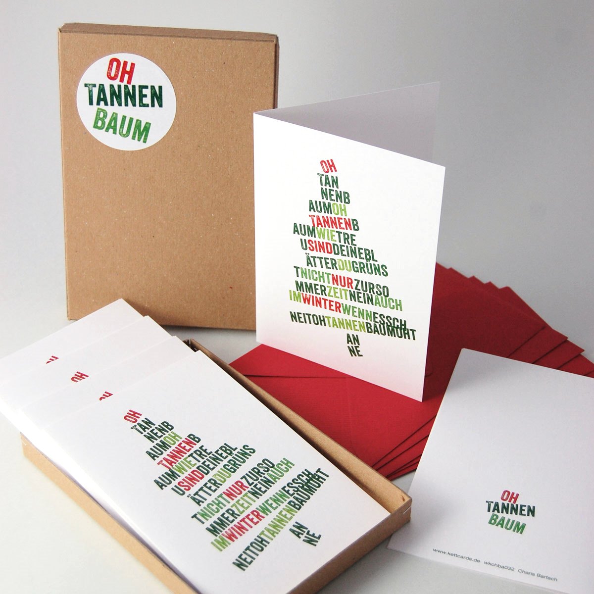 nachhaltige Weihnachtskarten in einer wiederverwendbaren Geschenkebox