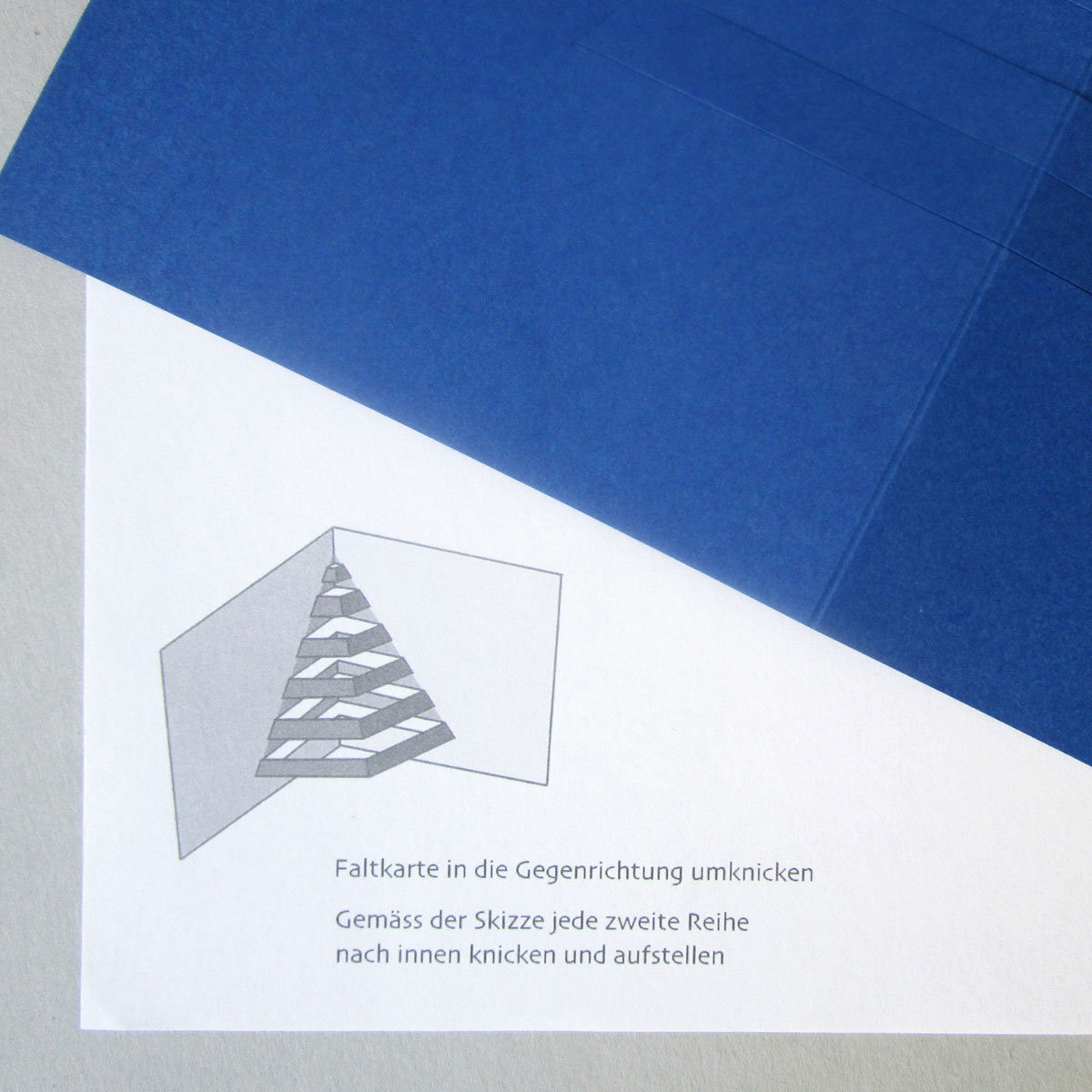 bedruckte Einlegeblätter 20,6 x 20,6 cm, mit Bastelanleitung für geschäftliche Weihnachtskarten