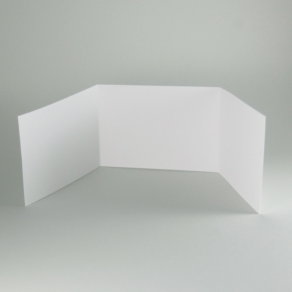 weiße Blanko-Klappkarten DIN A6 mit Wickelfalz, Recyclingkarton