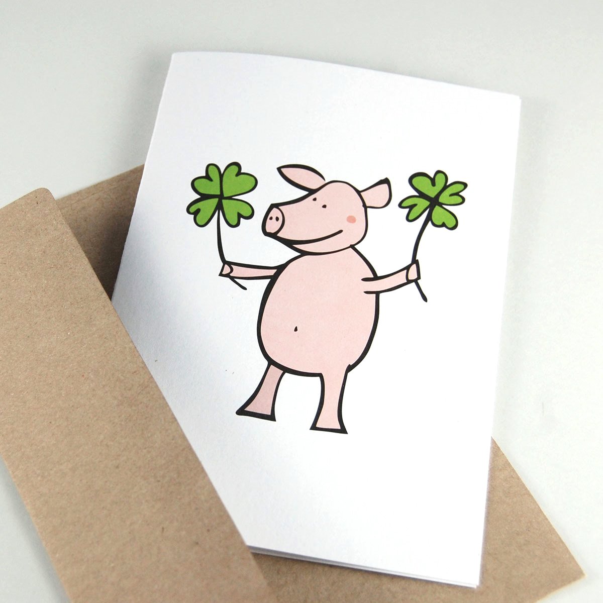 Schwein mit Glücksklee - Recycling-Glückwunschkarten mit sandgrauen Recyclingumschlägen