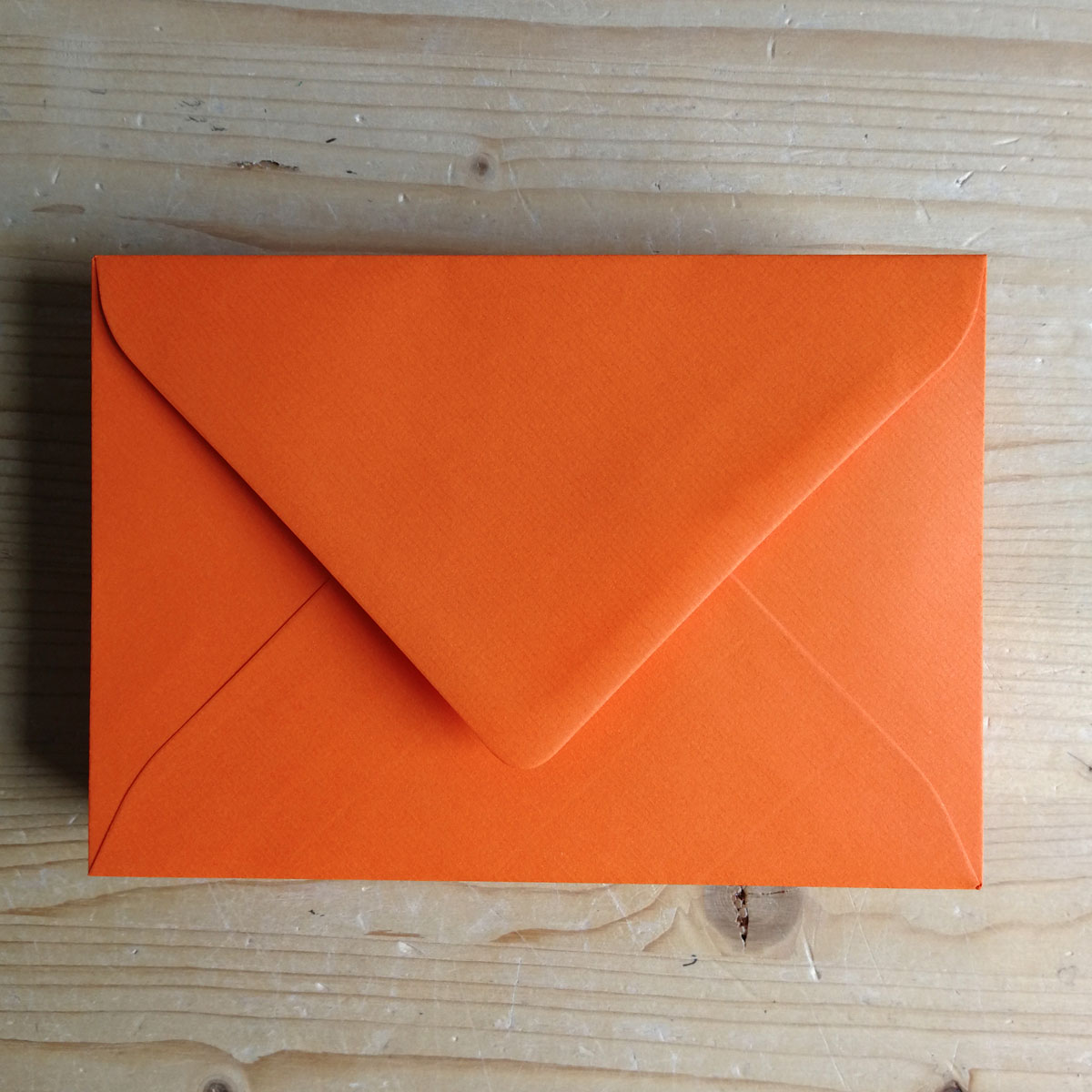 orange Umschläge 12,3 x 17,7 cm