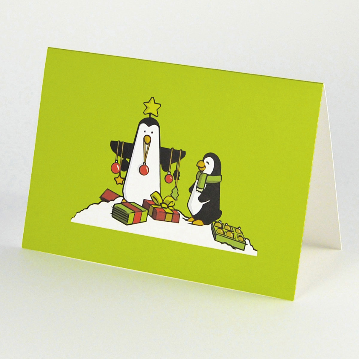 Pinguine mit Weihnachtsdeko, lustige Weihnachtskarten