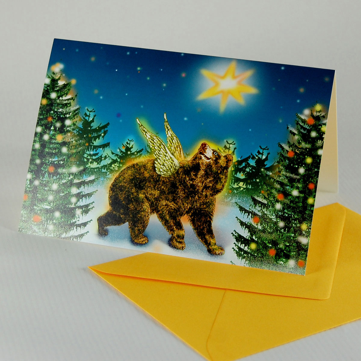 Bär mit Flügeln - witzige Weihnachtskarten mit farbigen Umschlägen