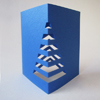 königsblaue Recycling-Weihnachtskarten mit Weihnachtsbaum für den Schreibtisch